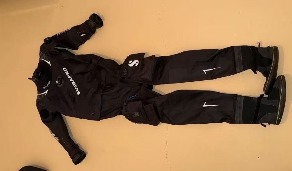 Combinaison étanche Scubapro Definition Dry HD Taille 54 Accessoires de plongée